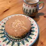 Blanca Tsu Swets Factory Ten - 榛果杏仁