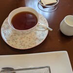 カフェ・ブランシュ - 紅茶とミルク