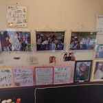 朱里 - サインと写真