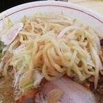 中華そば 朔望 - 程良い歯応えと太さ