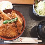 レストラン角  - 『ミックスフライ丼』1000円