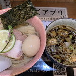 鶏そば煮干そば 花山 - 