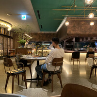 ERUTAN RESTAURANT BAR - 