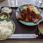 千代 - 豚の照り焼き定食