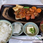 千代 - チキンソテー定食
