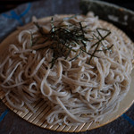水舎 - 粗挽き蕎麦