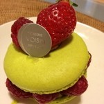 ヴォワザン - マカロン ピスターシュ