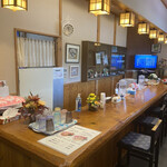 小路カフェ - ラーメンスペースはカウンターのみ。