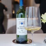 ドミニク・ブシェ トーキョー - グラーヴの白でビンテージもいい。