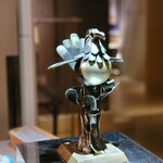 ドミニク・ブシェ トーキョー - トロフィー