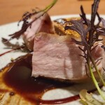 白土 - 香りの余韻が印象的な一皿でした。