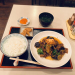 下々味 - 豚肉のナス味噌炒め