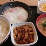 Yoshinoya - Ｗハムエッグ牛小鉢定食、とん汁変更。