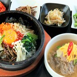 Set of stone-grilled bibimbap and Cold Noodles