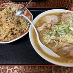 こく一番 ラーメン みどりや - 