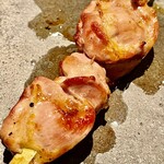 とり茶太郎 - これもものすごく美味かった　茶太郎鴨のあかは弾力も素晴らしい