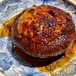 とり茶太郎 - 手羽飯と並ぶ茶太郎名物の椎茸肉詰めです　肉汁じゅわじゅわですよ