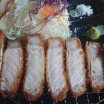 Tontontei - 『やまと豚 熟成極厚ロース定食 中300g』(税込み2398円)