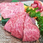 東京焼肉 平城苑 - 特選ロース