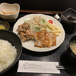 Akari - ダブル定食(唐揚げ、味噌焼き豚ロース)