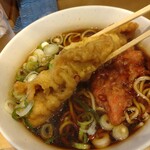 一〇そば - 肉厚です