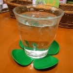 生パスタバカの店　赤坂パストディオ - お水のコースターもかわいい