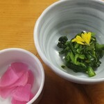 Mamma Yako Fuku - 小鉢(菜の花からし和え)と香のもの