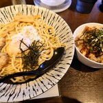 本場博多ラーメン・油そば 一号艇 - 