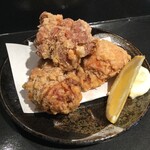 Uokin Shiirebu Maguroka - 鶏の唐揚げ