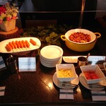 ブッフェレストラン トップ オブ ミヤコ - フライドポテト、ジャンボフランク、ミンチ肉と豆の煮込み、トルティーヤ、トッピング(チーズ、トマト、メランジェ)、ここのコーナーも未食