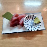 立呑み 晩杯屋 - マグロ刺