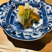 日本料理 晴山 - 泥障烏賊 雲丹添え