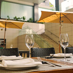 ビフトロ バイ ラ コクシネル - 夏場のテラスは解放感があって最高！