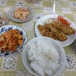 日栄会館 - 夕食（650円）