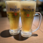 鶏はな - プレミアムモルツ 生 680円