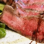 トラットリア・アルベロ - 牛ヒレフライパン焼き