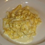 トラットリア・アルベロ - ゴルゴンゾーラのクリームパスタ