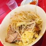 ラーメン二郎 - 汁なし半分＋ニンニク多め＋白ネギ
