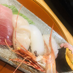 朝日野寿司 - 赤海老の頭もオッケー