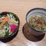 近江牛岡喜 - サラダとスープ