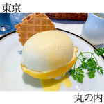 M＆C Cafe 丸の内オアゾ - 檸檬ケーキ…¥780 ★3.3