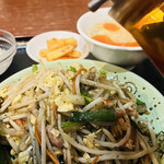 中華料理餃子の屋台 - 