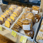 ショウゾウ シラカワ 水辺のコーヒー - 焼き菓子も買ってくれば良かったな〜