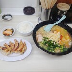 元祖 ニンニクラーメン - 