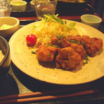 おはち - 鶏もも肉の唐揚げ定食