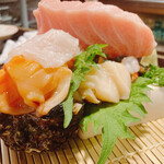 とっくりや - 刺し盛りの裏面