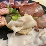 Cantine Barbaroux - Ancora (もう一回) を繰り返す)