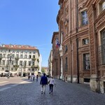 Cantine Barbaroux - Piazza Carignano を超えて