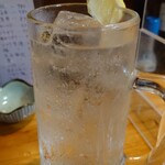 Aochiyan - レモンサワー 400円