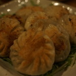 煮込みと惣菜 かん乃 - 饅頭餃子